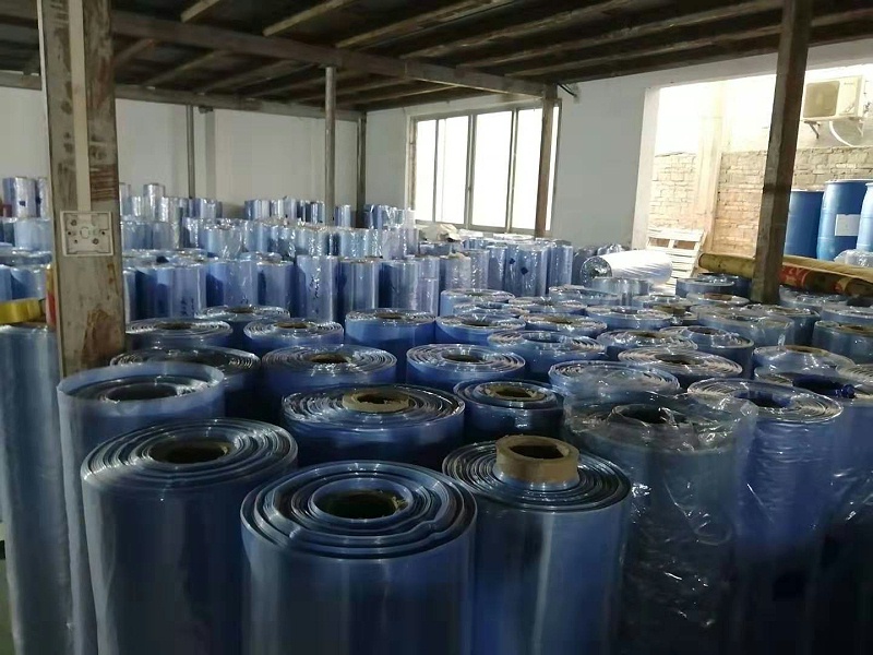 廣一塑收縮膜倉庫實(shí)拍